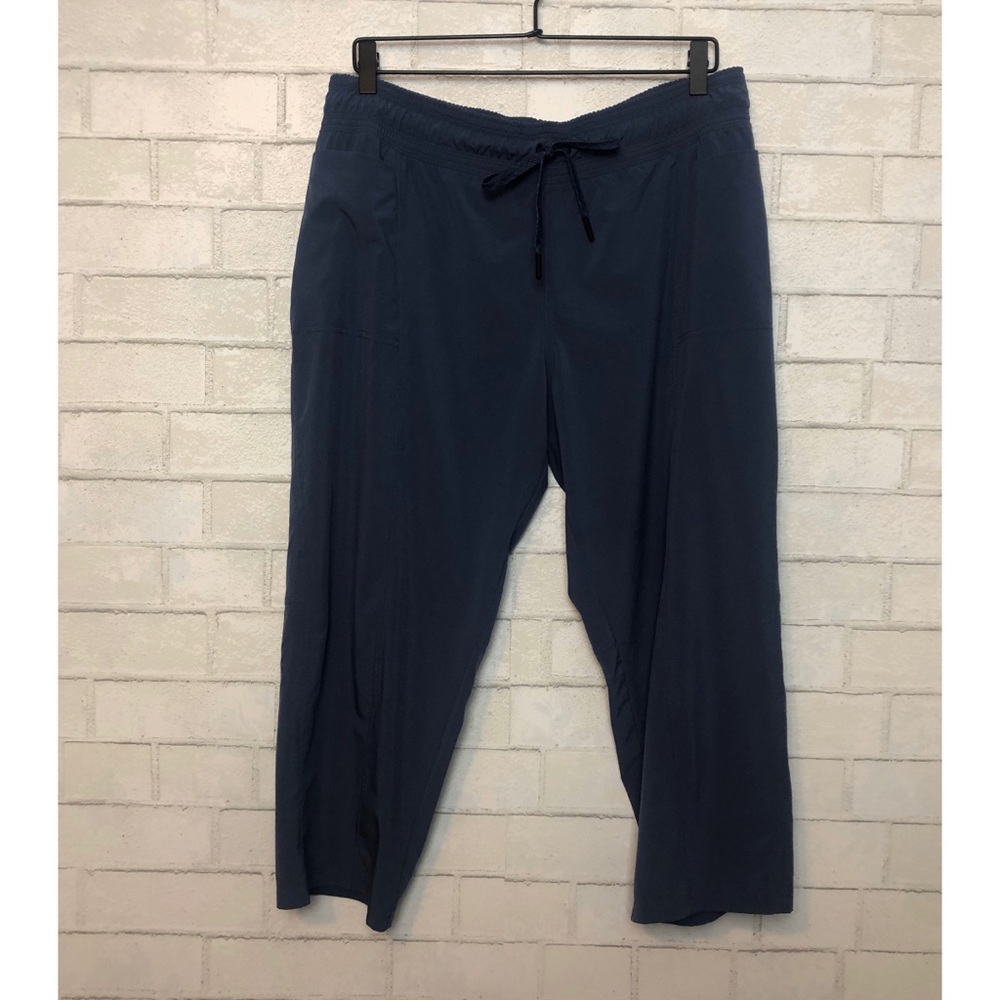 Prana Leonora Capri Pants Midnight Dew XL - Picture 2 of 8